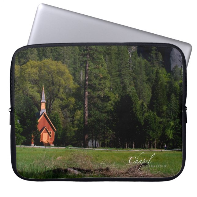 Chapel i Yosemite Laptop Sleeve (Framsidan)