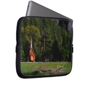 Chapel i Yosemite Laptop Sleeve