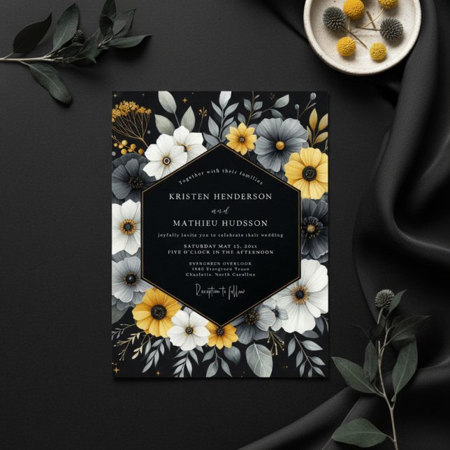 Charcoal Floral Bloom Wedding Inbjudningar (Skapare uppladdad)