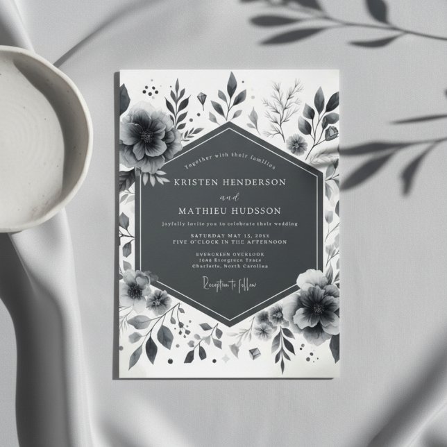 Charcoal Floral Moody Wedding Inbjudningar (Skapare uppladdad)