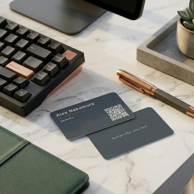 Charcoal Minimal QR Code Tech Founder Startup  Visitkort (Charcoal Minimal QR Code Tech Founder Startup Business Card)