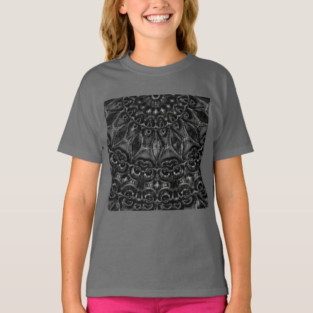 Charcol Mandala T-Shirt (Framsida)