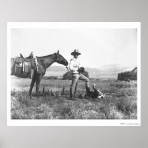 Charles Belden med häst och skalle. Poster