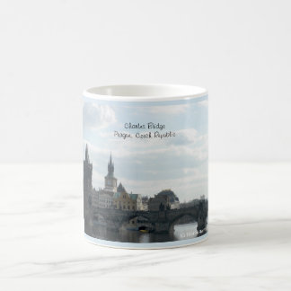 Charles överbryggar Prague den tjeckiska Kaffemugg