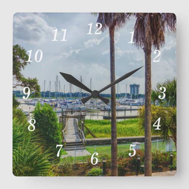 Charleston Harbour Wall Clock Fyrkantig Klocka (Framsida)