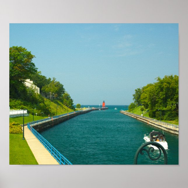 Charlevoix South Pier Light Station, Charlevoix,MI Poster (Framsidan)