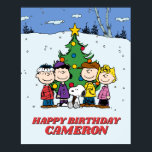 Charlie Brown och Friends Winter Birthday Poster<br><div class="desc">Önskar den där födelsedagslungen i ditt liv en Grattis på födelsedagen med den här toppen söta peanuts-skylten med hela Peanuts-gänget! Anpassa genom att lägga till ditt namn.</div>