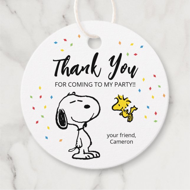 Charlie Brown och Gang Confetti Birthday Gåvor Etiketter (Framsida)