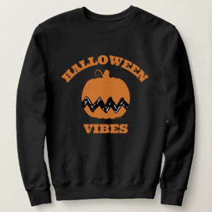 Charlie Brown Orange Pumpkin   Halloween Vibes T Shirt