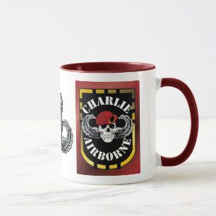 Charlie luftburen mugg av Joe