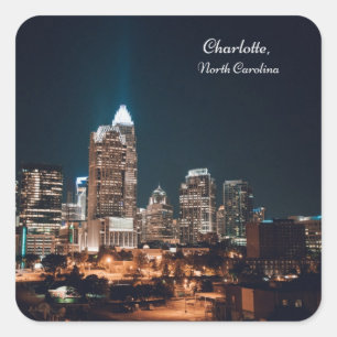 Charlotte North Carolina City Skyline Night Fyrkantigt Klistermärke
