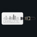Charlotte, North Carolina Stylized Skyline  Bagagebricka<br><div class="desc">Ett unikt bagagetagg som representerar den vackra staden Charlotte,  North Carolina.  Den här märkrn illustrerar stadens unika skylt med namn under.</div>