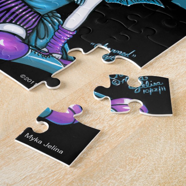 "Charmat" Magical felikt pussel för gotisk Couture (Sidan)