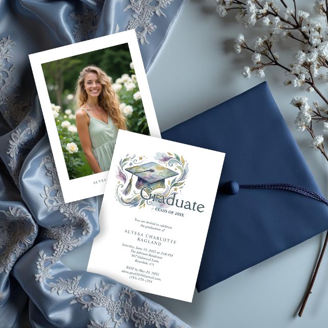 Charming Blue and Green Shades Cap Graduation Inbjudningar (Charming Blue and Green Shades Watercolor Effect Graduate Cap Graduation Invitation Card Design.)