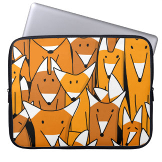 Charming Fox-familjen: Spelande djur i Mönster Laptop Fodral