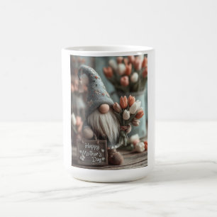 Charming Gnome Holding a "Lycklig Mors dag" Sign Kaffemugg