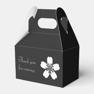 Charming Sakura i svart presentförpackning Presentaskar
