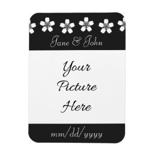 Charming Sakura i svart spara-datum-magnet Magnet