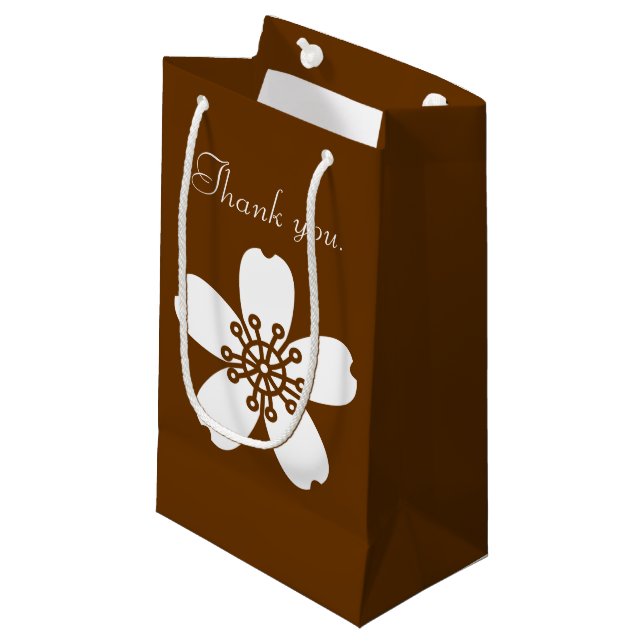Charming Sakura in Chocolate Gift Bag (Framsidan Vinklad)