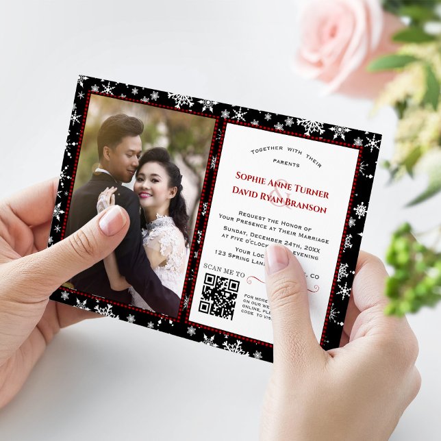 Charming Winter Helgdagars Snöflingor Photo Bröllo Inbjudningar (winter holidays photo wedding, snowflakes photo winter wedding, red buffalo plaid wedding invitation)