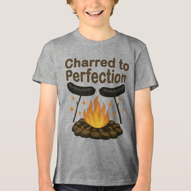 Charterad till Perfection Funny Campfire Hett Hund T Shirt (Framsida)