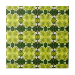 Chartreuse Grön Abstrakt Hortensia Blommor Mönster Kakelplatta