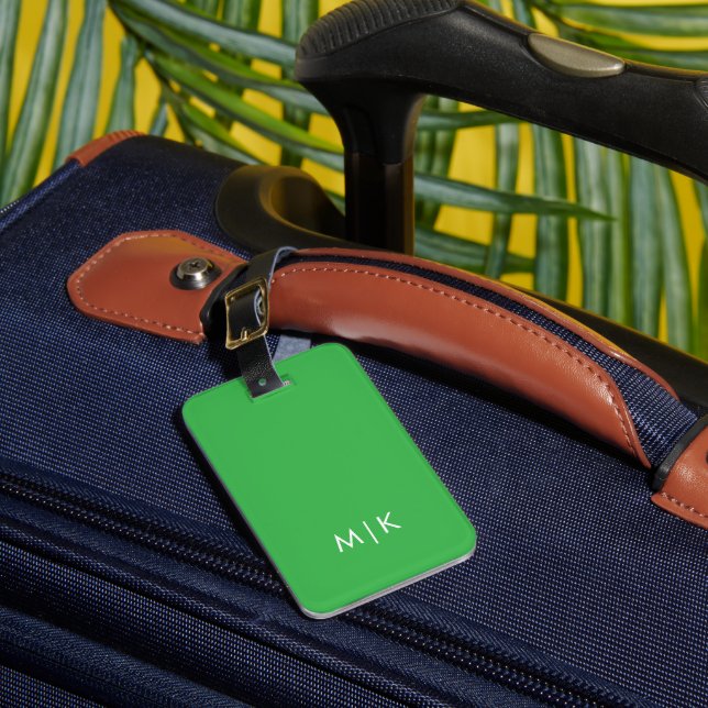 Chartreuse Grönt och vit | Modern Monogram Bagagebricka (Framsida Insitu 1)