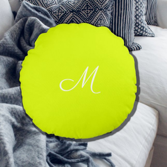 Chartreuse yellow -  monogrammed     rund kudde (Skapare uppladdad)