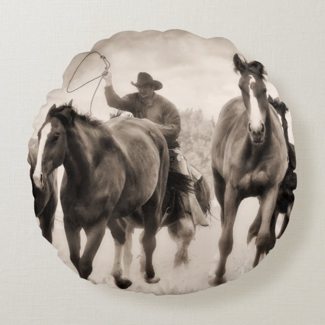 Chase I Rund Kudde (Framsidan)