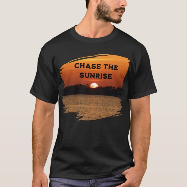 Chase the Sunrise T Shirt (Framsida)
