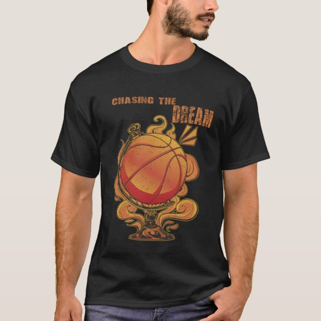 Chasing av Dream Basketball Slam dunk T Shirt (Framsida)