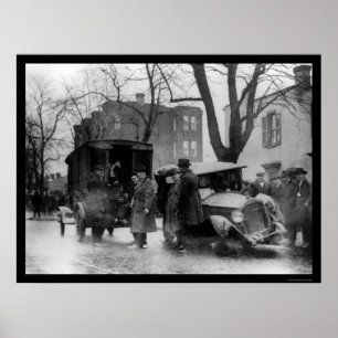 Chasing Bootleggers i Washington, DC 1922 Poster
