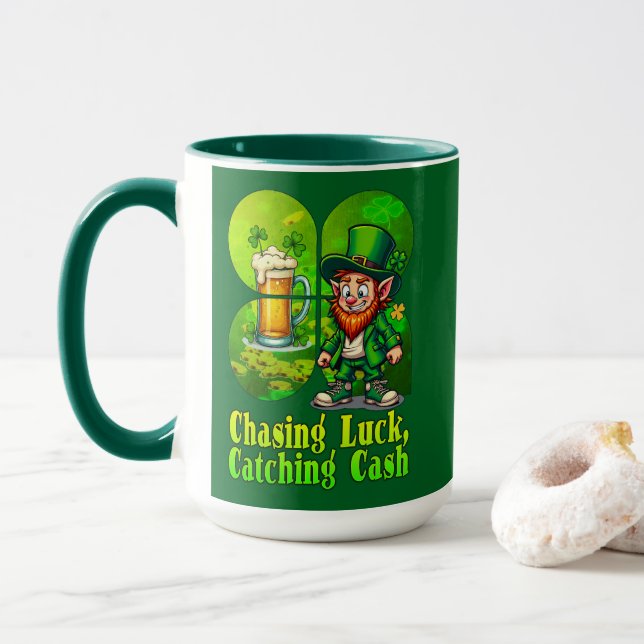 Chasing Luck Catching Cash St Patrick’s - caneca Mugg (Med munk)