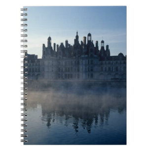 Chateau Chambord i gryningen, Loir-et-Cher, Loire Anteckningsbok Med Spiral