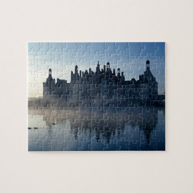 Chateau Chambord i gryningen, Loir-et-Cher, Loire Pussel (Horisontell)
