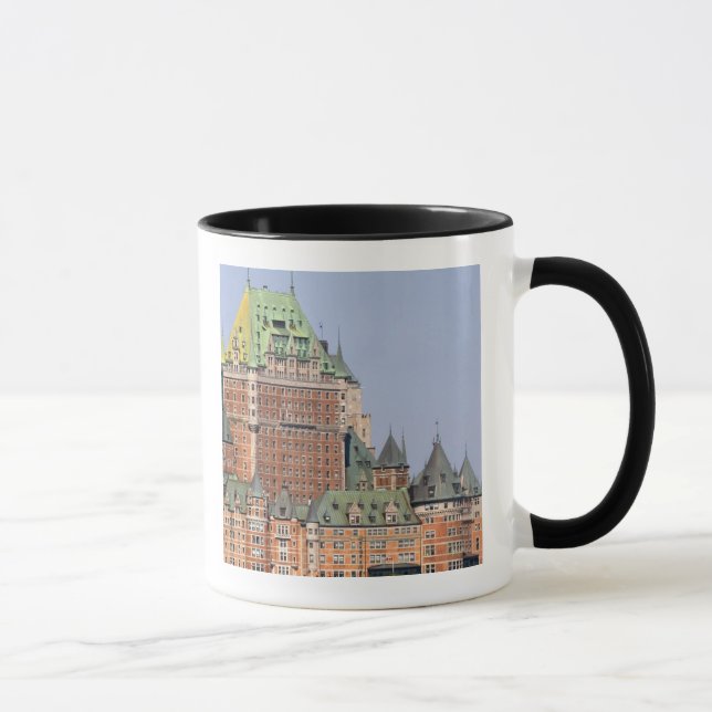 Château Frontenac i Québec, Kanada. Mugg (Höger)