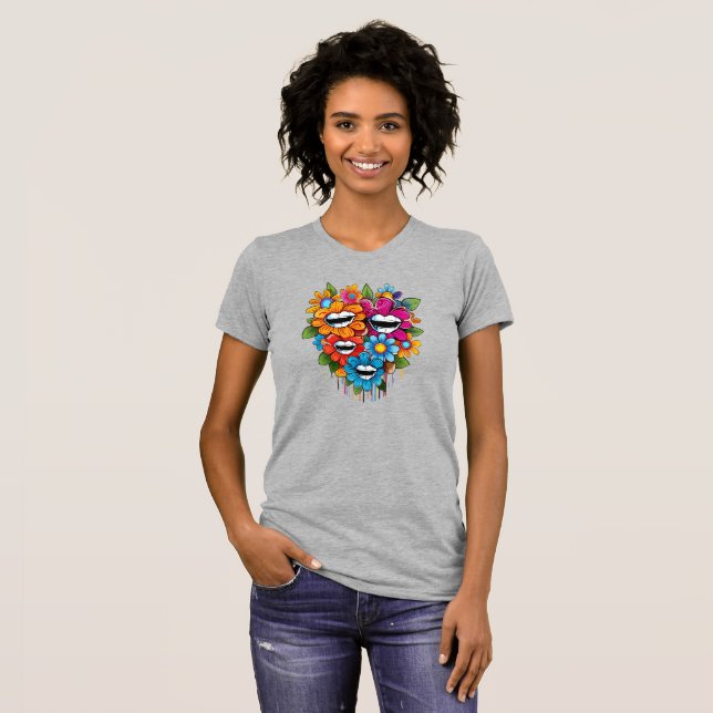 Chatty Blossoms Taza T Shirt (Hel framsida)