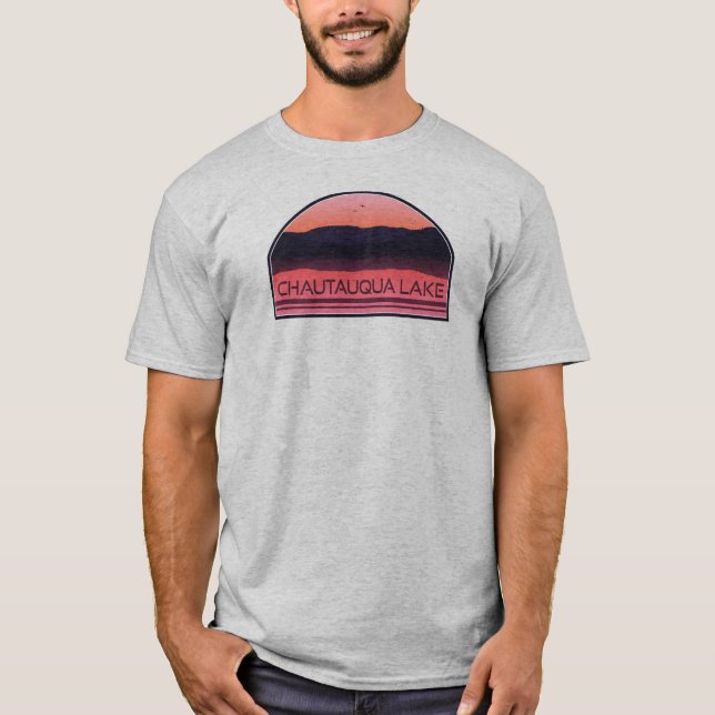 Chautauqua Sjö New York Red Sunrise T Shirt (Framsida)