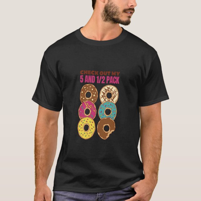 Check Out My Six Pack Donut  1 T Shirt (Framsida)