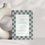 Checkboard Rosa Grönt Geometric 21 Birthday Inbjudningar<br><div class="desc">Modern Geometrisk kontrollpanel för Roligt 21:a födelsedagspartiets inbjudan till Rosa och Grönt - ålder kan ändras</div>