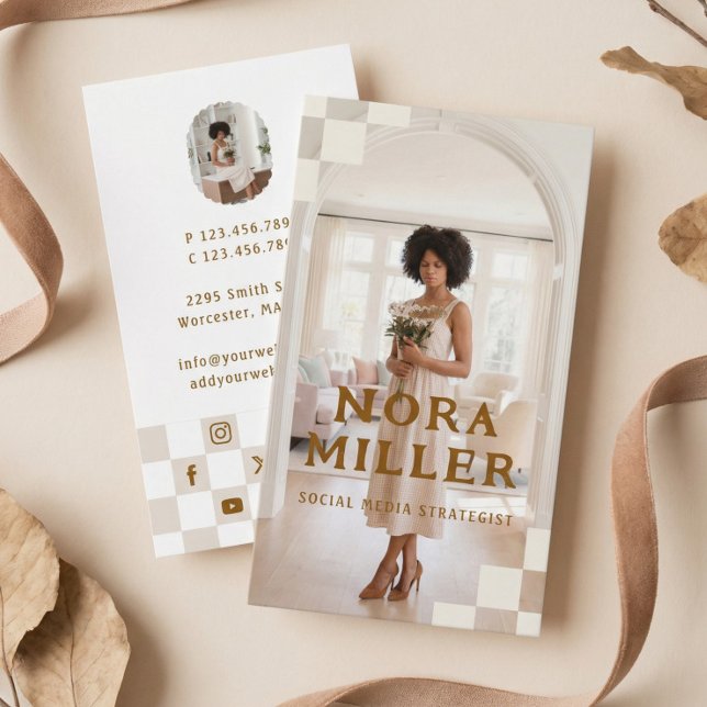 Checkered Pattern Social Media Influencer Photo Visitkort (Checkered Pattern Social Media Influencer Photo Business Card)