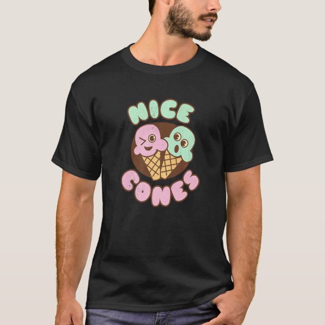 Cheeky Winking Ice Cream Nice Cones Food Pun Jo T Shirt (Framsida)