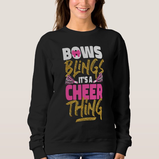 Cheer Cheerlead Bows Bling Det är en Cheer Sak T Shirt (Framsida)
