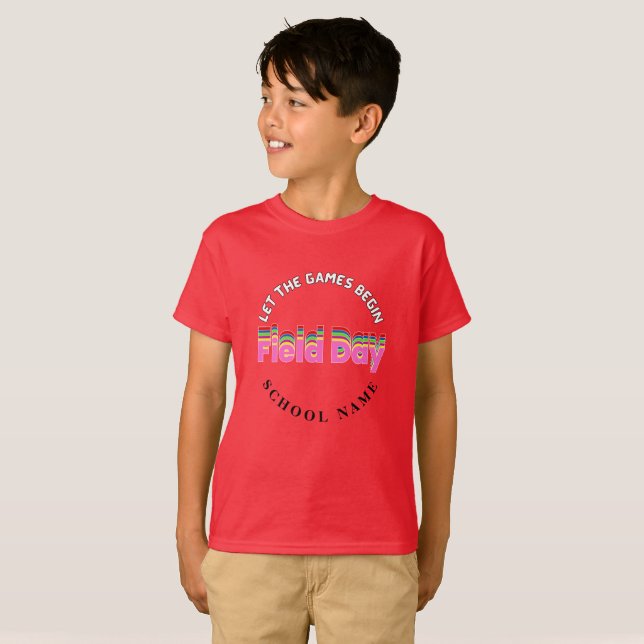 Cheer Squad i det röda färg-laget i fält T Shirt (Hel framsida)