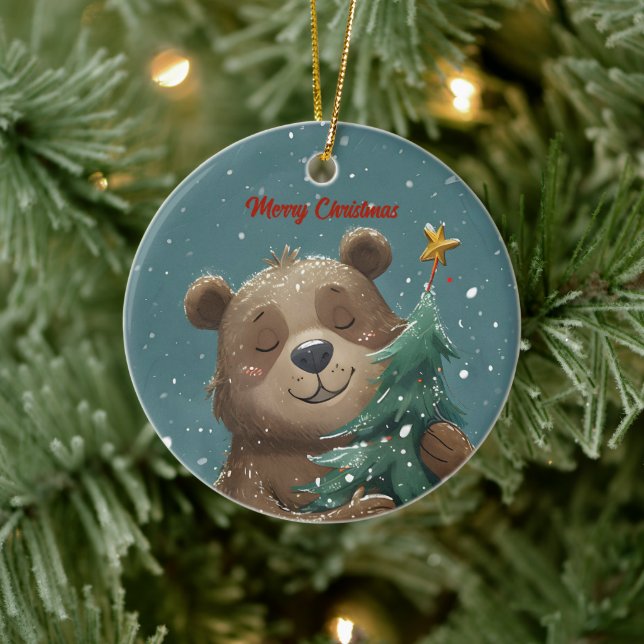 Cheerful Cute Bear Hugging Christmas Tree Julgransprydnad Keramik (Träd)