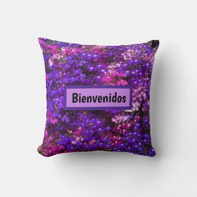 Cheerful Flowers som för in utsidan Kudde (Framsida)