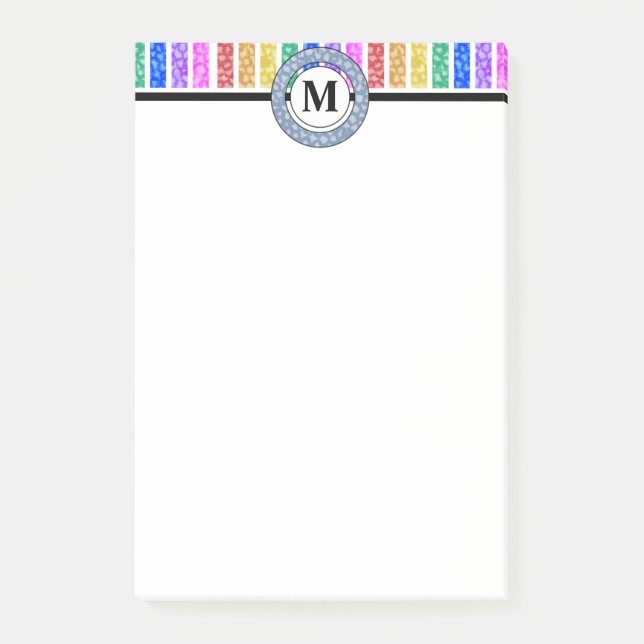 Cheerful och Bright Rainbow Monogram Rand Post-it Block (Framsida)