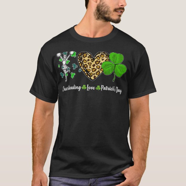 Cheerlead Kärlek Leopard Heart Shamrock St Day T Shirt (Framsida)