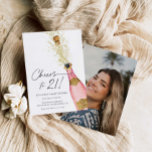 Cheers 21:a födelsedag Rosa och Guld fotoinbjudan Inbjudningar<br><div class="desc">Låt oss Cheer till 21! Fotoinbjudan på födelsedagen. Designad med en vacker vattenfärg Guld Champagne Flaska. De flesta bokstäver kan redigeras. Matchande objekt i vår butik Cava Party Design.</div>