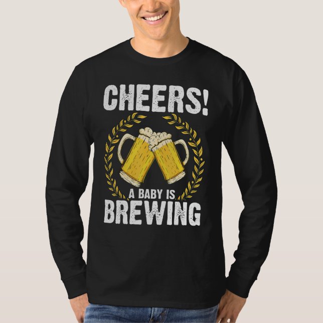 Cheers a baby is brewing Brewing Beer brewer  Baby T Shirt (Framsida)